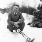 1930s_-_Ski_trip
