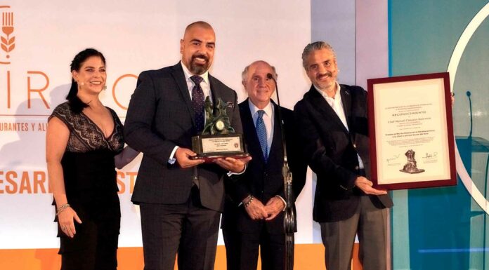 Celebra la CANIRAC 30 años del premio al mérito empresarial restaurantero