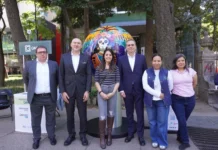 Gayosso presenta «Esfera de la memoria» en la ruta de las empresas
