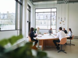 Salud mental en el trabajo: una prioridad para construir empresas mƔs saludables